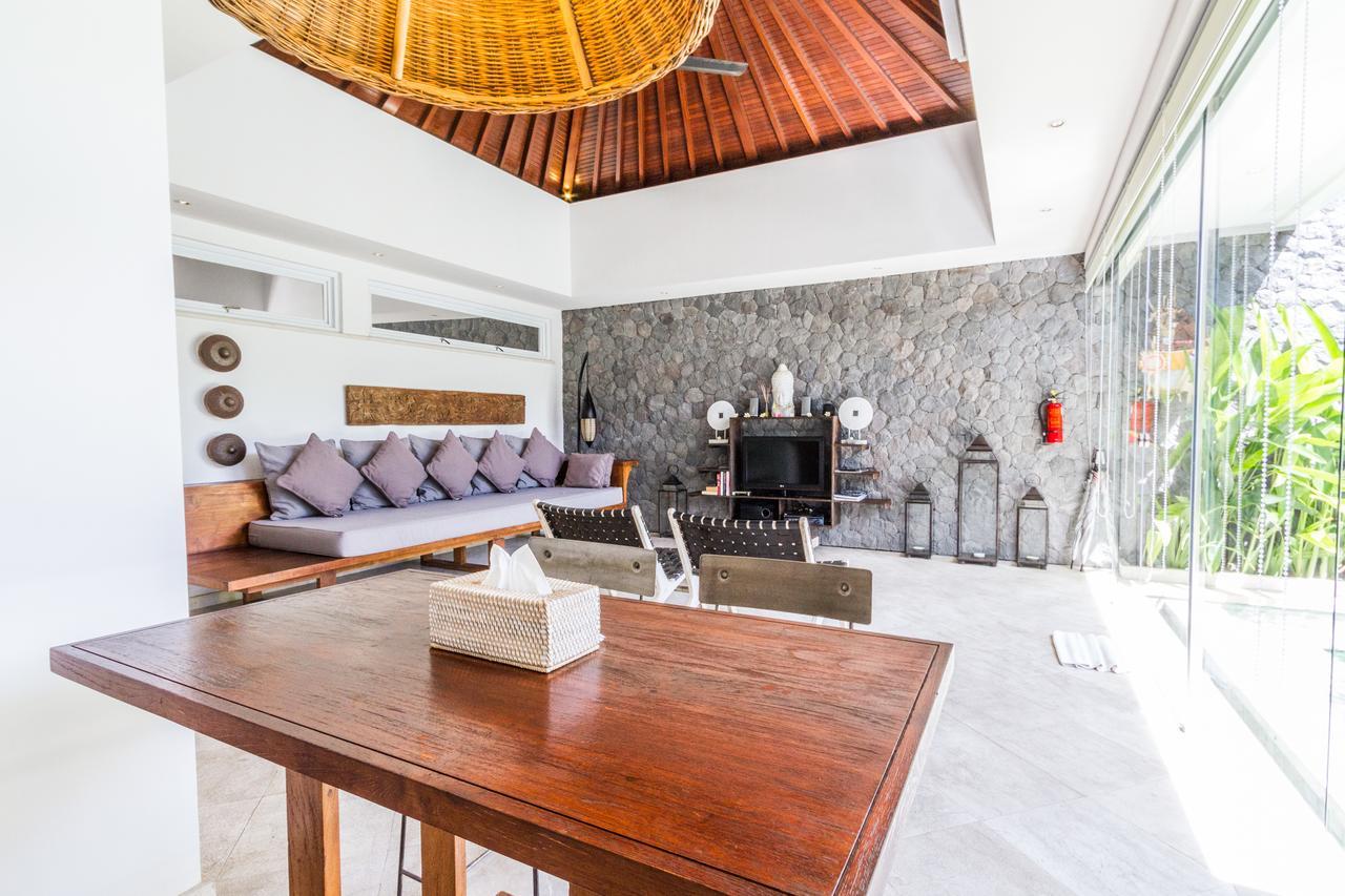 Vishuddha Ajna - Outstanding 2 Bdr - Great Location! Villa Seminyak