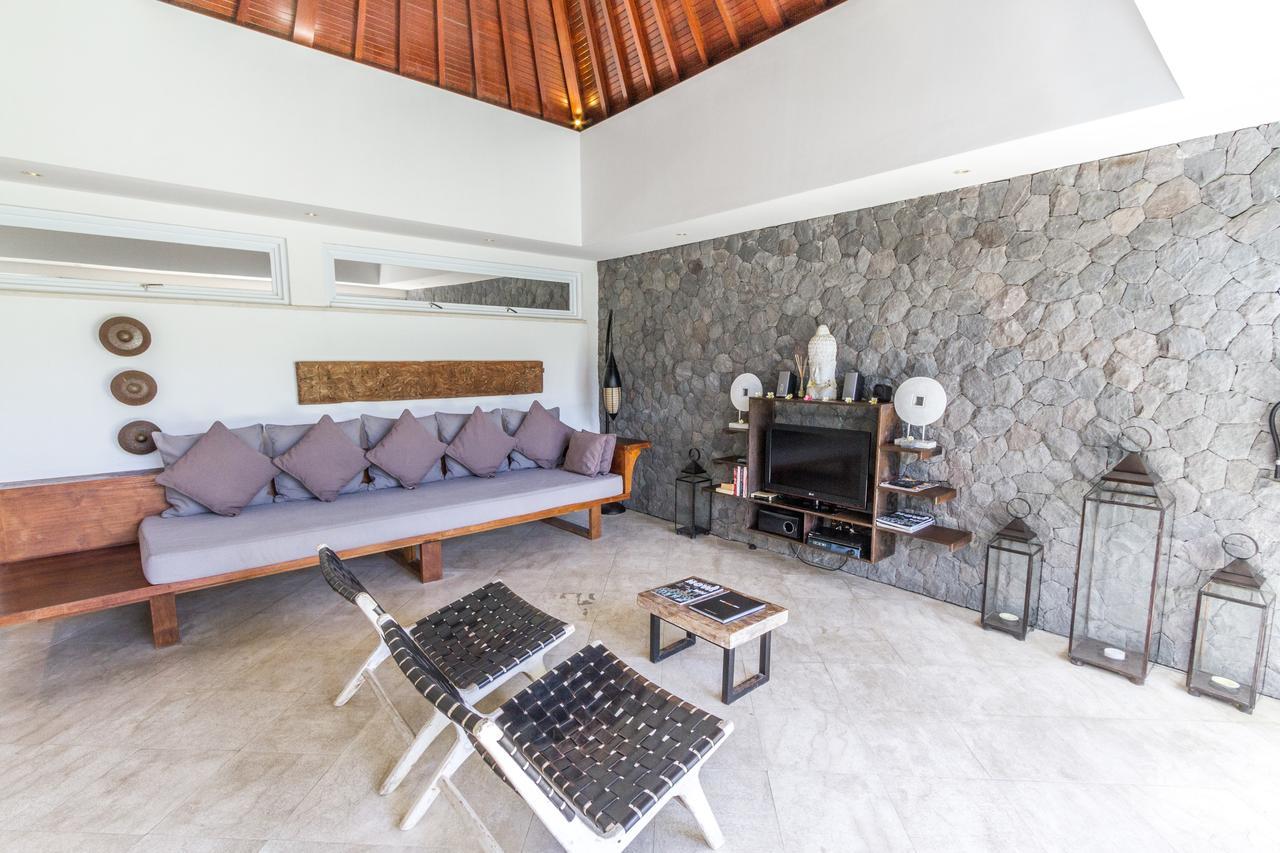 Vishuddha Ajna - Outstanding 2 Bdr - Great Location! Seminyak